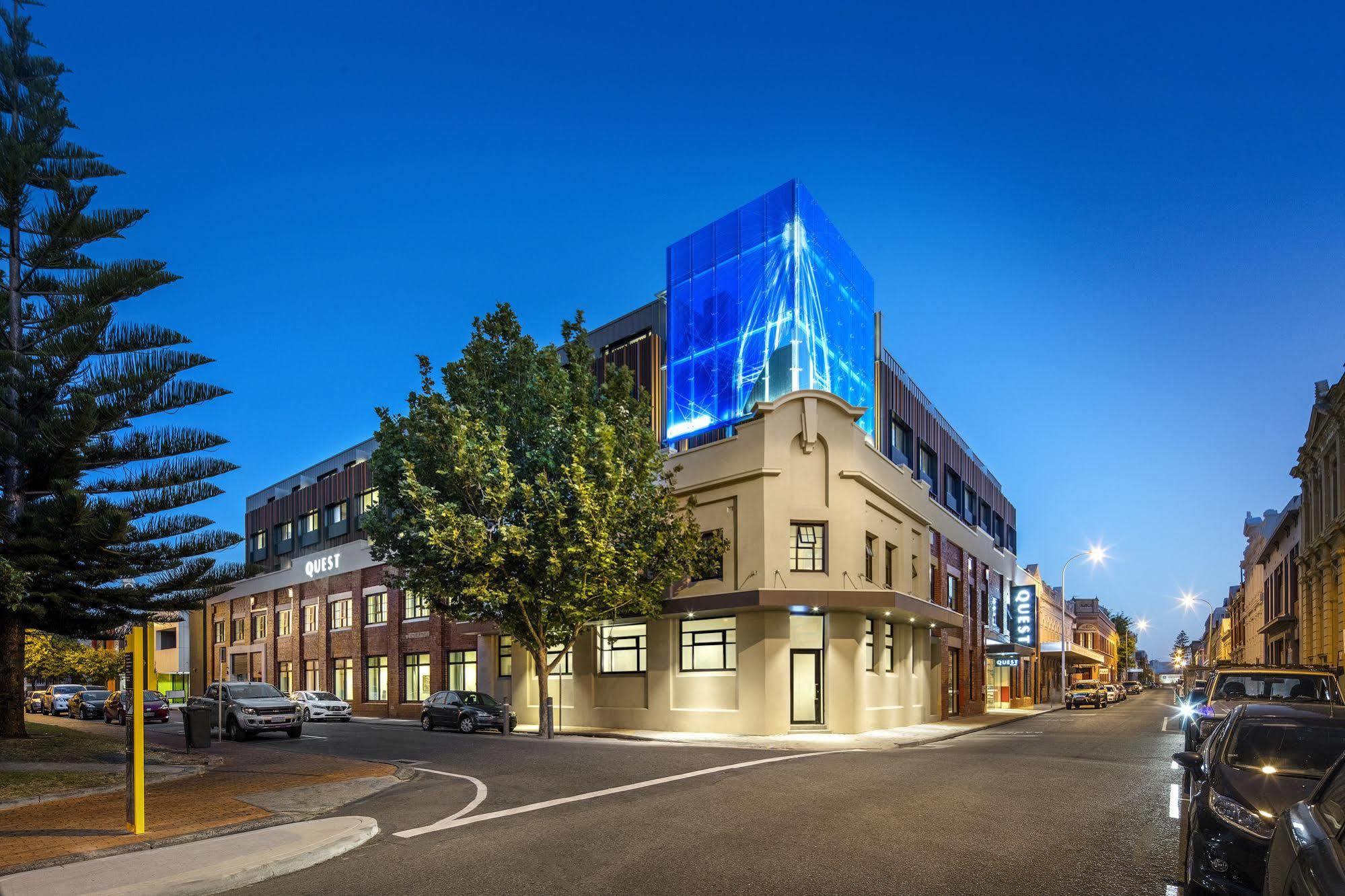 Quest Fremantle Aparthotel Exterior photo